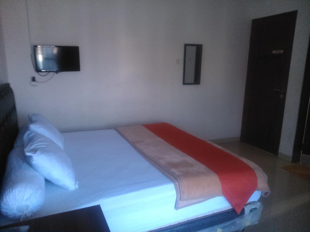 Rumah Sarwestri Hotell Bandung Rom bilde