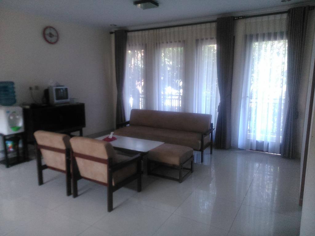 Rumah Sarwestri Bandung Eksteriør bilde