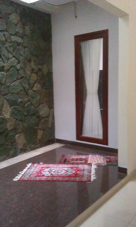Rumah Sarwestri Bandung Eksteriør bilde